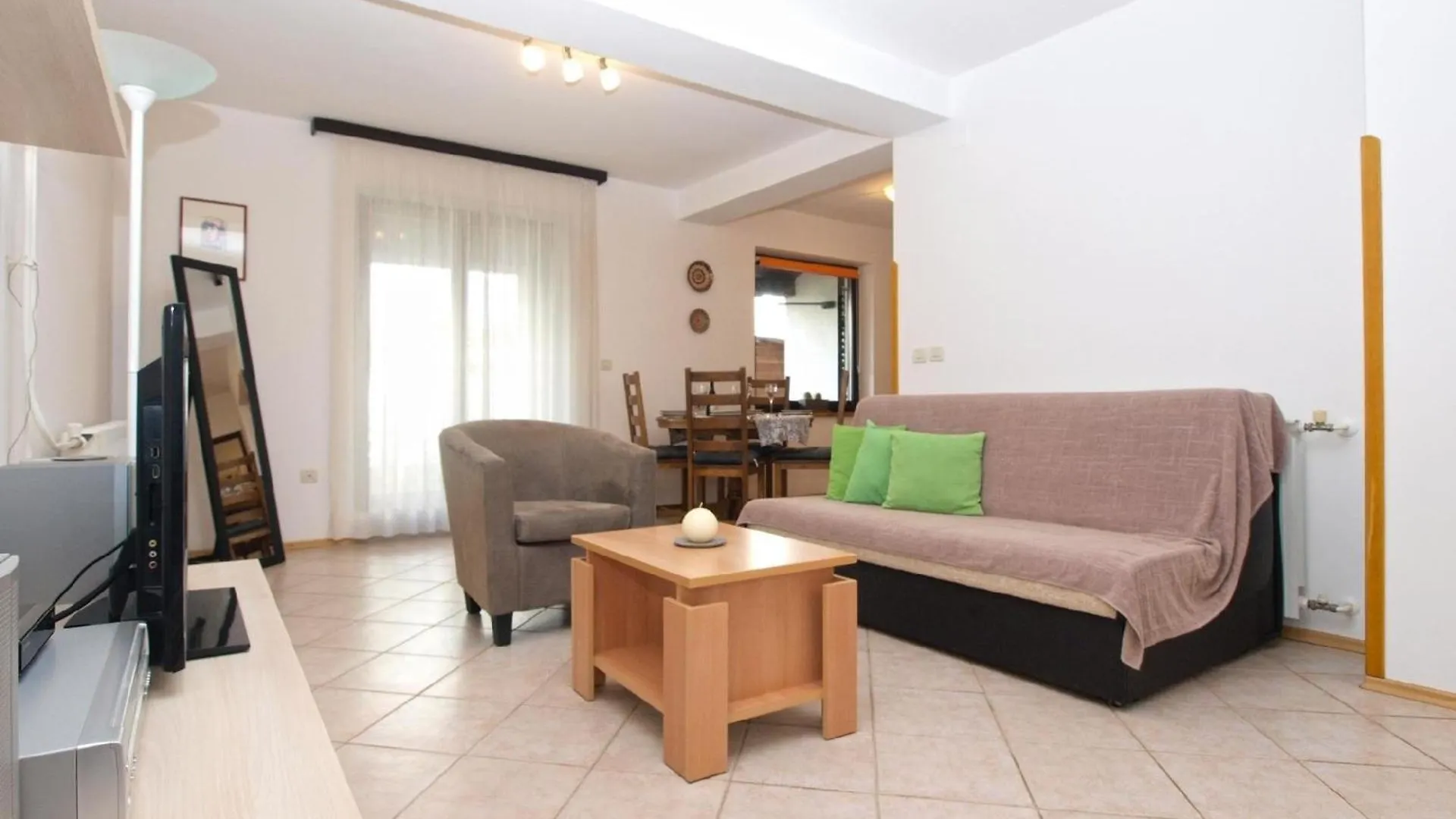 Ferienwohnung Fuer 4 Personen Ca 50 Qm In Fazana, Istrien Istrische Riviera Fazana