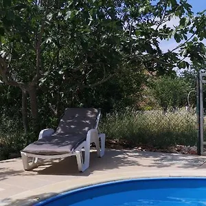 Chillout With Pool Patricia Appartamento