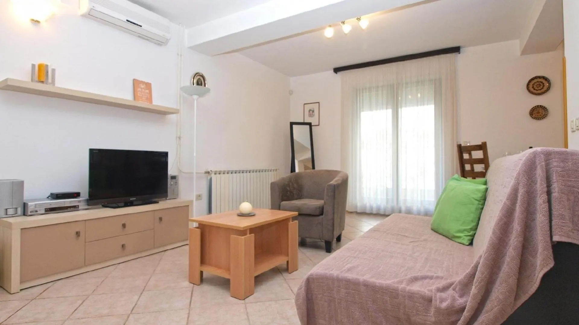 Ferienwohnung Fuer 4 Personen Ca 50 Qm In Fazana, Istrien Istrische Riviera Fazana